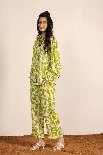 Green and white geometric co-ord set