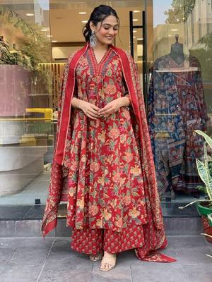 Red Beautiful Cotton Flower Printed Neckline Worked Kurta And Palazzo With Cotton Dupatta 3