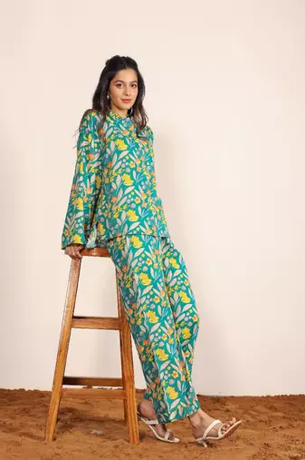 Green and multicolor floral print cotton linen blend co-ord set