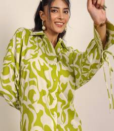 Green and white geometric coastal print collared cotton co-ord set