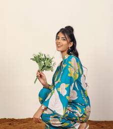 Sky blue and multicolor floral print with v-neck kurta style cotton co-ord set
