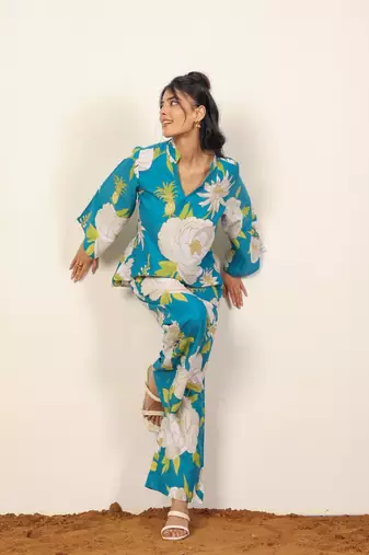 Sky blue and multicolor floral print with v-neck kurta style cotton co-ord set