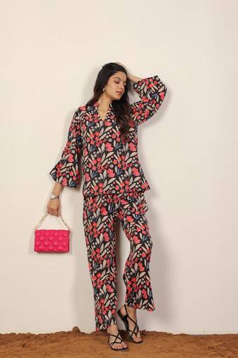 Multicolor floral print with v-neck kurta style cotton co-ord set