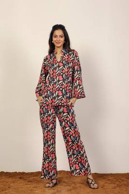 Multicolor floral print with v-neck kurta style cotton co-ord set 6