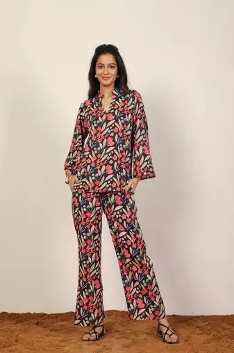 Multicolor floral print with v-neck kurta style cotton co-ord set