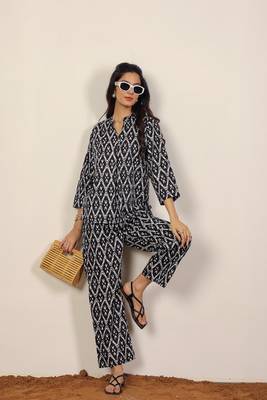 Black and white geometric with kurta style co-ord set 3