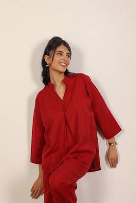 Solid maroon red with kurta style v-neck cotton co-ord set 6