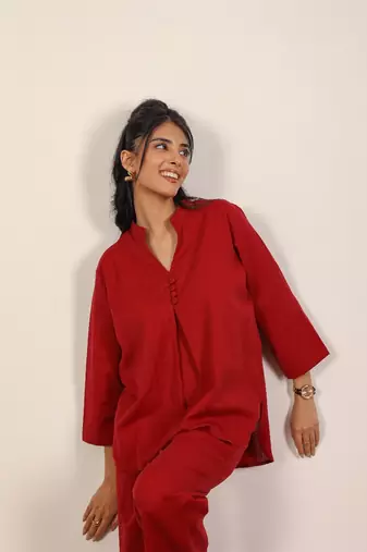 Solid maroon red with kurta style v-neck cotton co-ord set
