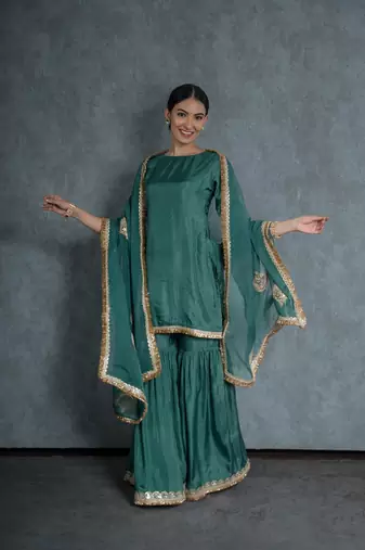 Heena sharara set with embroidered dupatta (set of 3)