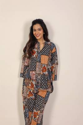 Black and multicolor geometric coastal print kurta style co-ord set 6