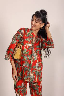 Red and multi tiger printed with kurta style co-ord set 5