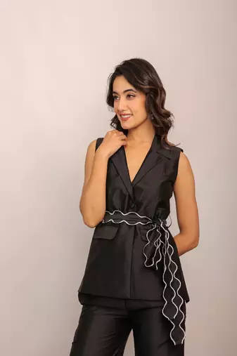 Black solid top with waist tie up belt