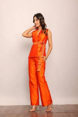 Orange solid co-ord set with waist tie up belt 4