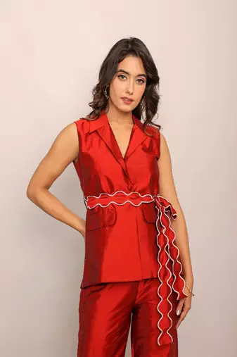 Marron red solid top with waist tie up belt