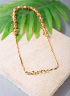 Golden bead and green gemstone necklace 3