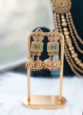 Regal radiance long necklace set 3