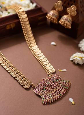 Lotus motif gold-plated necklace set 2