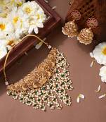 Heritage peacock choker