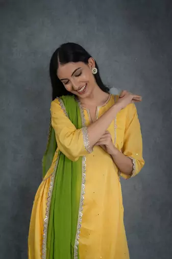 Inaayat embroidered suit set with dupatta (set of 3)