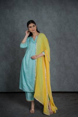 Alina embroidered suit set with dupatta (set of 3) 1