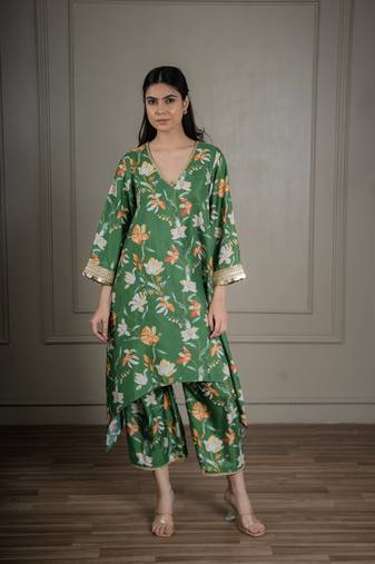 Green printed co-ord set with coin detailing (set of 2)