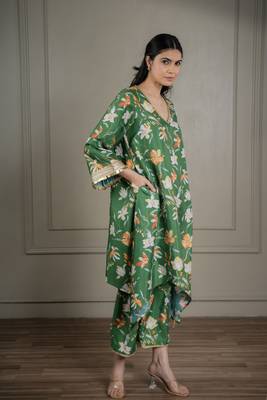 Green printed co-ord set with coin detailing (set of 2) 3
