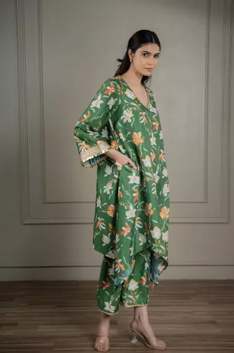 Green printed co-ord set with coin detailing (set of 2)