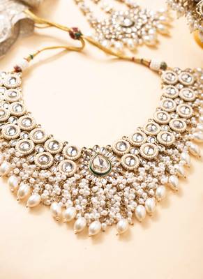 Kundan high neck necklace set with large pearls 3