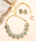 Emerald victorian choker set