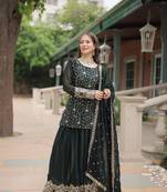 GREEN  SILK PARTY WEAR EMBROIDERY SUIT SET 