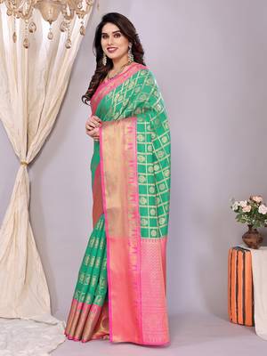 Green-pink banarasi art-silk saree 3