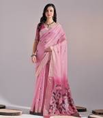 Pink cow design thread woven pallu with butti weaves