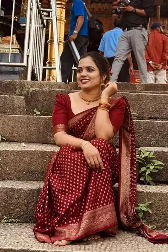 Maroon color silk blend sarees with blouse