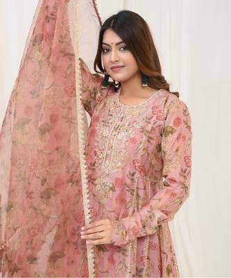 Rust hand embroidered kurta set 5