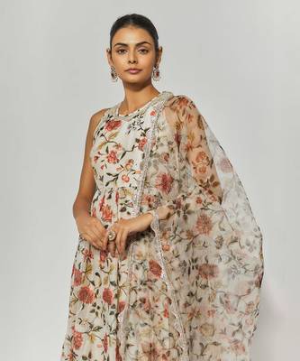 Beige printed chanderi embroidered anarkali set 2