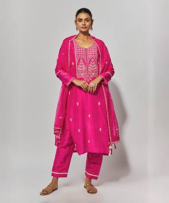Hot pink suit set 1