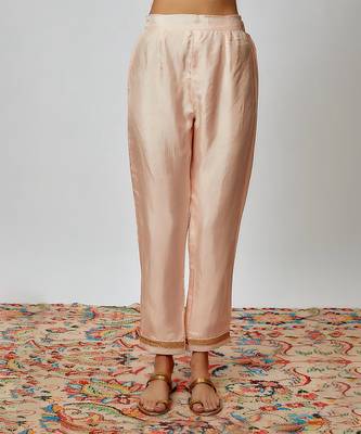 Peach hand embroidered kurta set 3