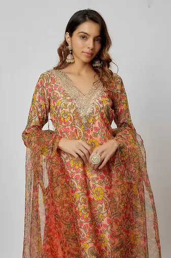 Multi colored printed chanderi kurta set