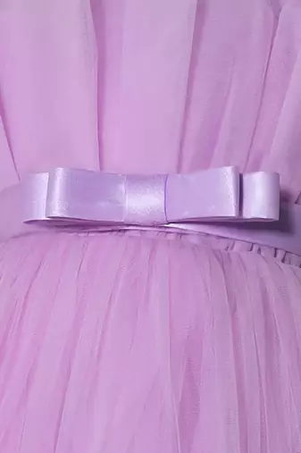 lilac sleeveless solid tiered party gown