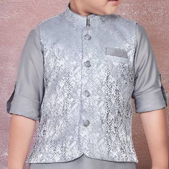 grey self design viscose kurta pyjama and jacket set for boys 4