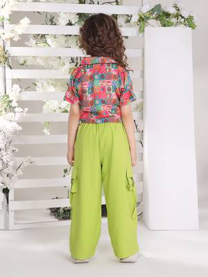 green all over printed tie up jacket coord set 4