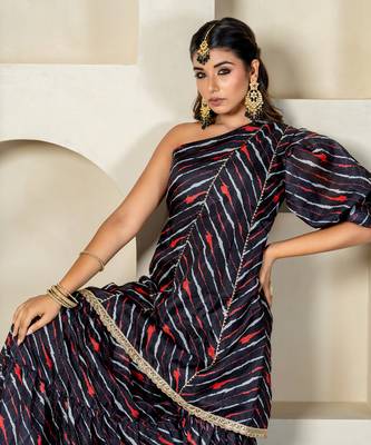 Black kota doriya one shoulder sharara set 5