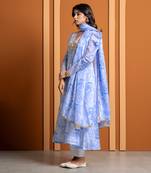 Ivory & blue doriyai hand embroidered kurta set