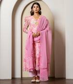 Pink hand embroidered chanderi kurta set
