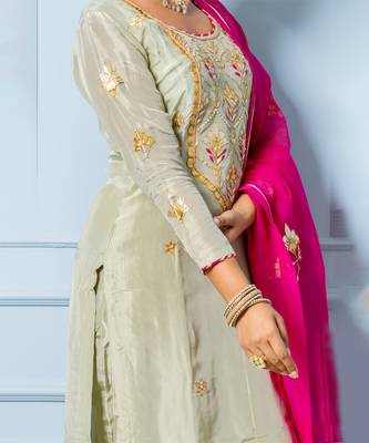 Sea green pure spun silk hand embroidered kurta set 3