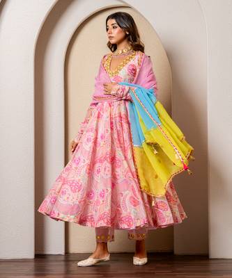 Pink chanderi printed anarkali set 4