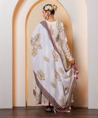 Ivory chanderi printed anarkali set 5