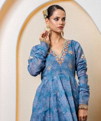 Navy blue chanderi floral printed anarkali set 4