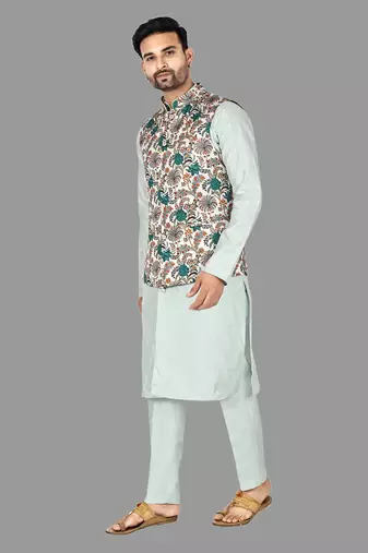 Mens solid stitched kurta with churidar kurta-jacket-set
