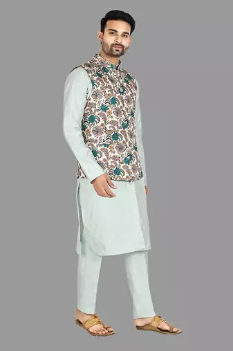 Mens solid stitched kurta with churidar kurta-jacket-set